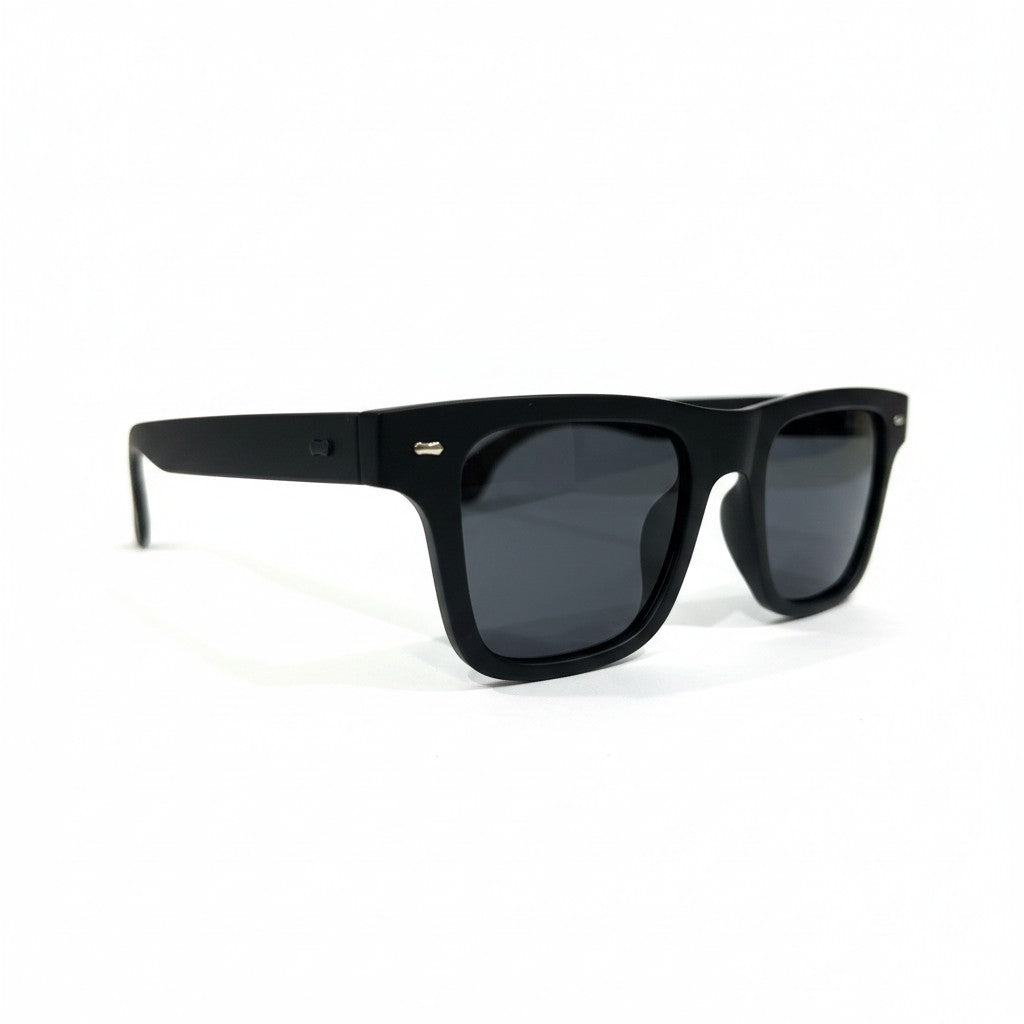ECLIPSE NOIR Black Square Sunglasses with Smoke-Grey Lenses – Unisex