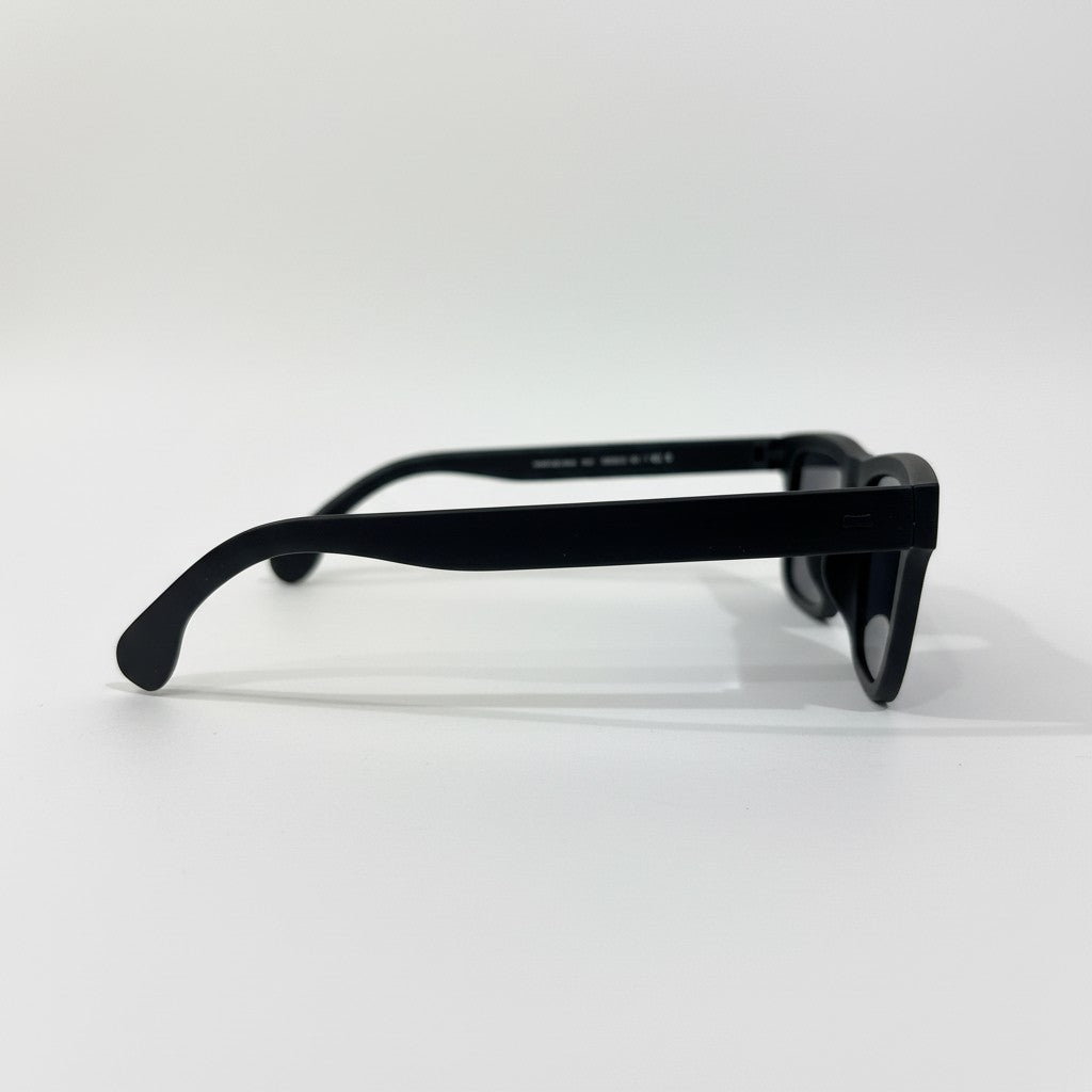 ECLIPSE NOIR Black Square Sunglasses with Smoke-Grey Lenses – Unisex