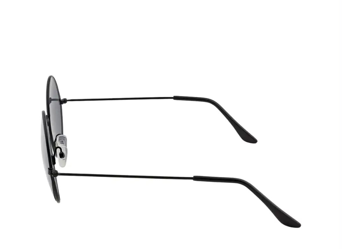 MIDNIGHT ORBIT Black Metal Round Sunglasses with Smoke Lenses – Unisex